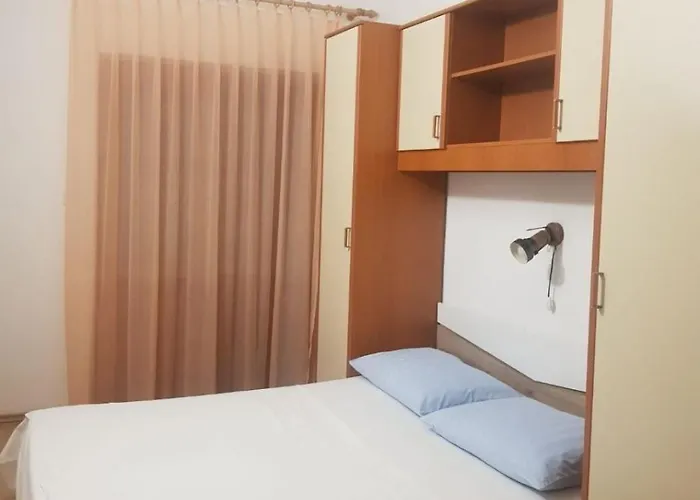 Mari דירה לופאר