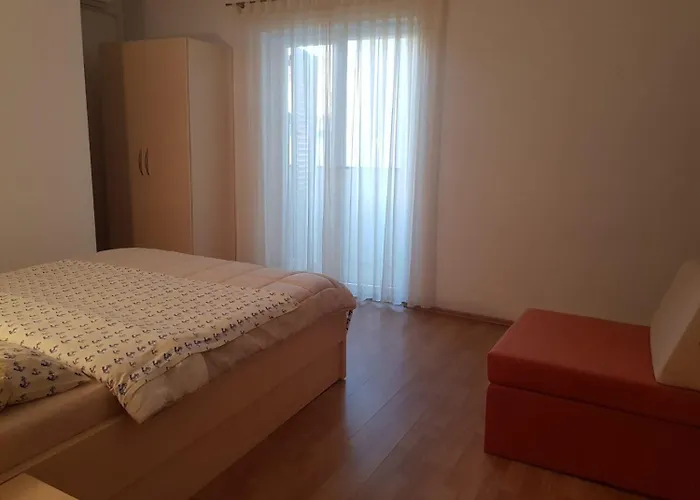 Mari דירה לופאר